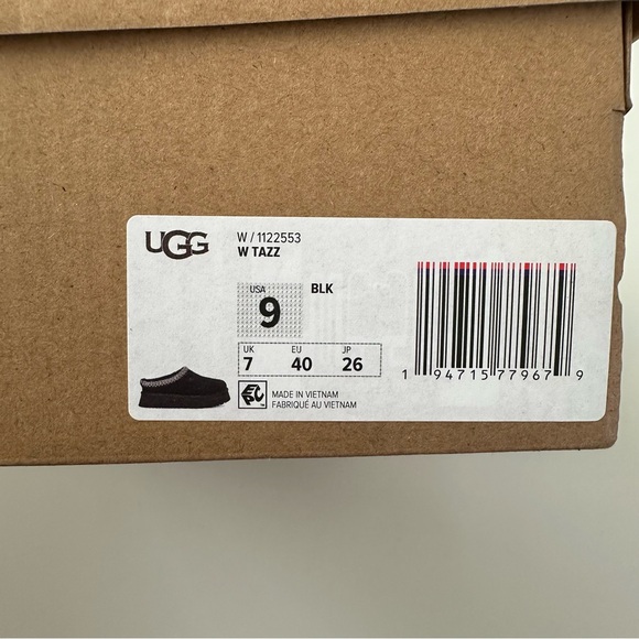 UGG Tazz Platform Black Size 9 NWT - Picture 14 of 16